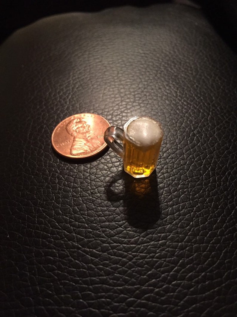 ice cold beer mug