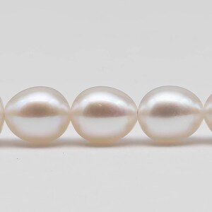 AAA 5-5.5mm Rice Pearl in Natural White Color with Amazing High Lusters, SKU # 2440FW