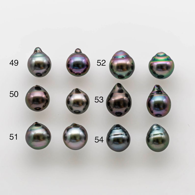 Perle de Tahiti de 8-9 mm par paire assortie pour faire des boucles d'oreilles avec un lustre élevé et des imperfections mineures, non percées, SKU 1729TH image 7