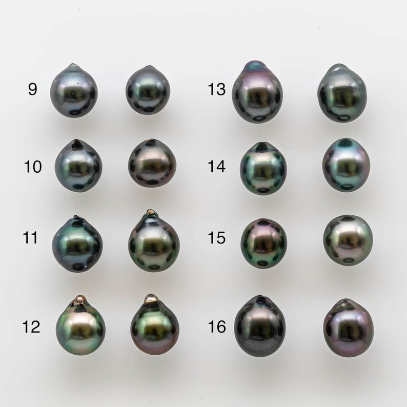 Perle de Tahiti de 8-9 mm par paire assortie pour faire des boucles d'oreilles avec un lustre élevé et des imperfections mineures, non percées, SKU 1729TH image 2