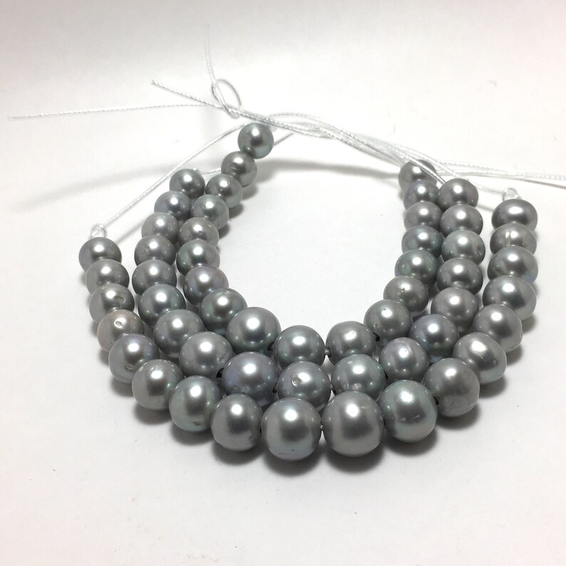 Large Hole Pearls LHRD004 AA Grade 11-13mm Grey Round Freshwater Pearls in 8 inch with 2.5mm hole size