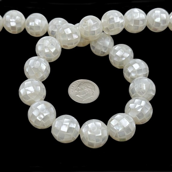 Mother of Pearl Mosaic Beads, Shell Beads in 14mm Round, 2