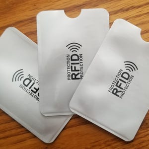 RFID Blocking Credit Card Sleeves: Silver Vinyl Protector, Pack of 3