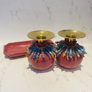 Rosa Keramik Granatapfel Kerzenständer mit Seeglasperlen, Hamsa Perlen und Tablett