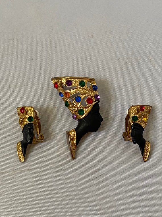 Nefertiti Brooch and Earrings