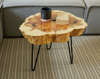 Beautifull Yew wood coffee table with airpin legs