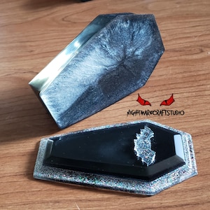 Fledermaus-Harz-Sarg-Schmuckkästchen