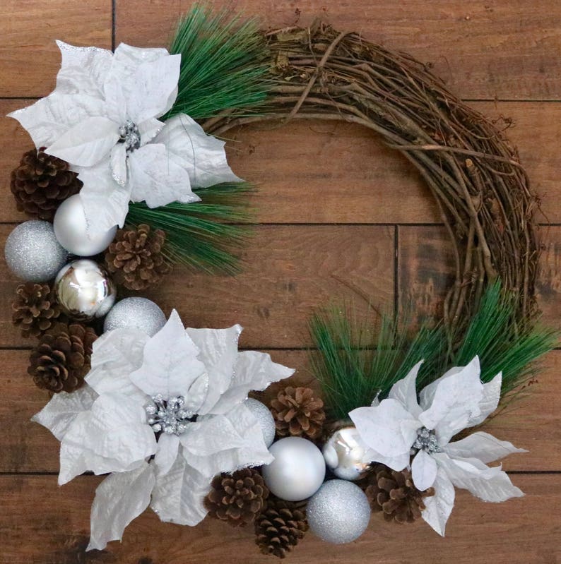 Silver And White Christmas Wreath 