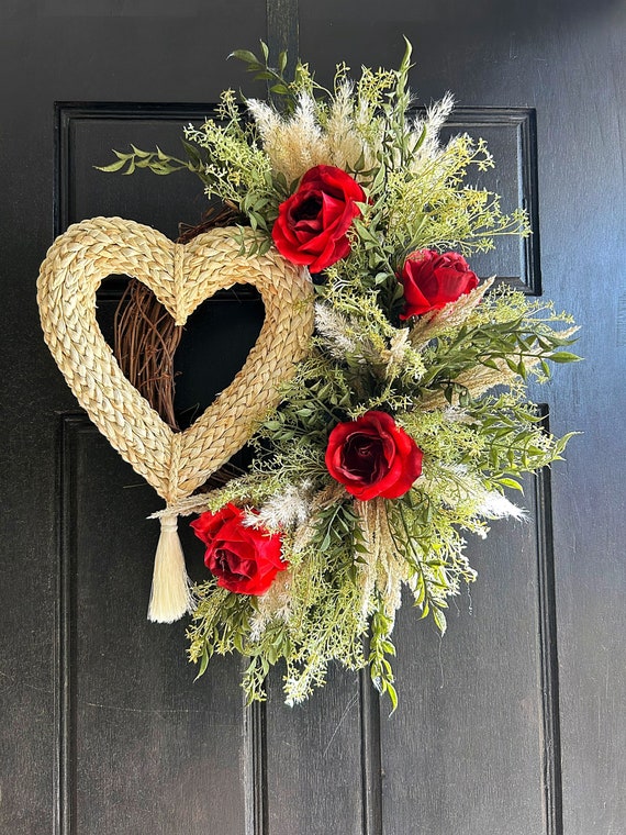 Valentines Day Red Velvet Wreath, Heart Wreath, Love, Elegant