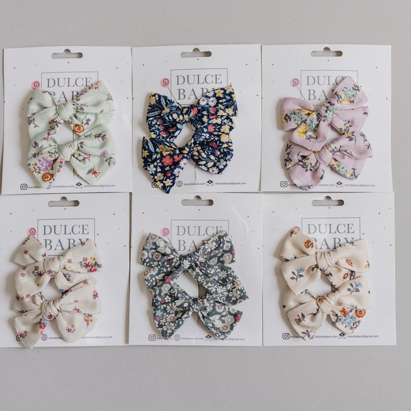 2 Linen Clip Bows, Floral Linen Bows, Little Girl Clips, Baby Bows, Baby Bow, Pinwheel Bow, Schoolgirl bow, Piggy Clips