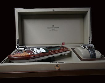 FREDERIQUE CONSTANT RUNABOUT