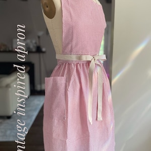 Vintage Inspired Apron,Seersucker,Apron dress,stripes, Aprons for women, Apron with pocket,baking apron,gift for her image 4