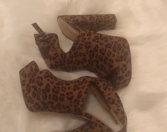 Sandalo leopardo