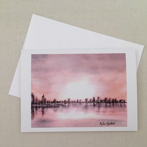 Horizon de Perth au crépuscule, carte de voeux vierge de 5 x 7 pouces avec enveloppe dans un sac en cellophane. Impressions de mes aquarelles originales.