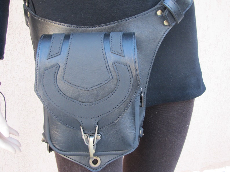 Hip holster leg waist bag leather Thigh purse men Backpack Leg hip bag Travel bag Biker holster Festival weekend fanny packs women