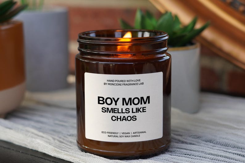 Boy Mom Chaos Candle, Embrace the Madness, Funny Mom Life Scent, Unique Gift for Mother, Humorous Parenting, Family Love image 2