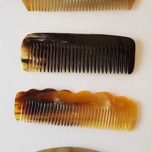 HORN COMBS image 1