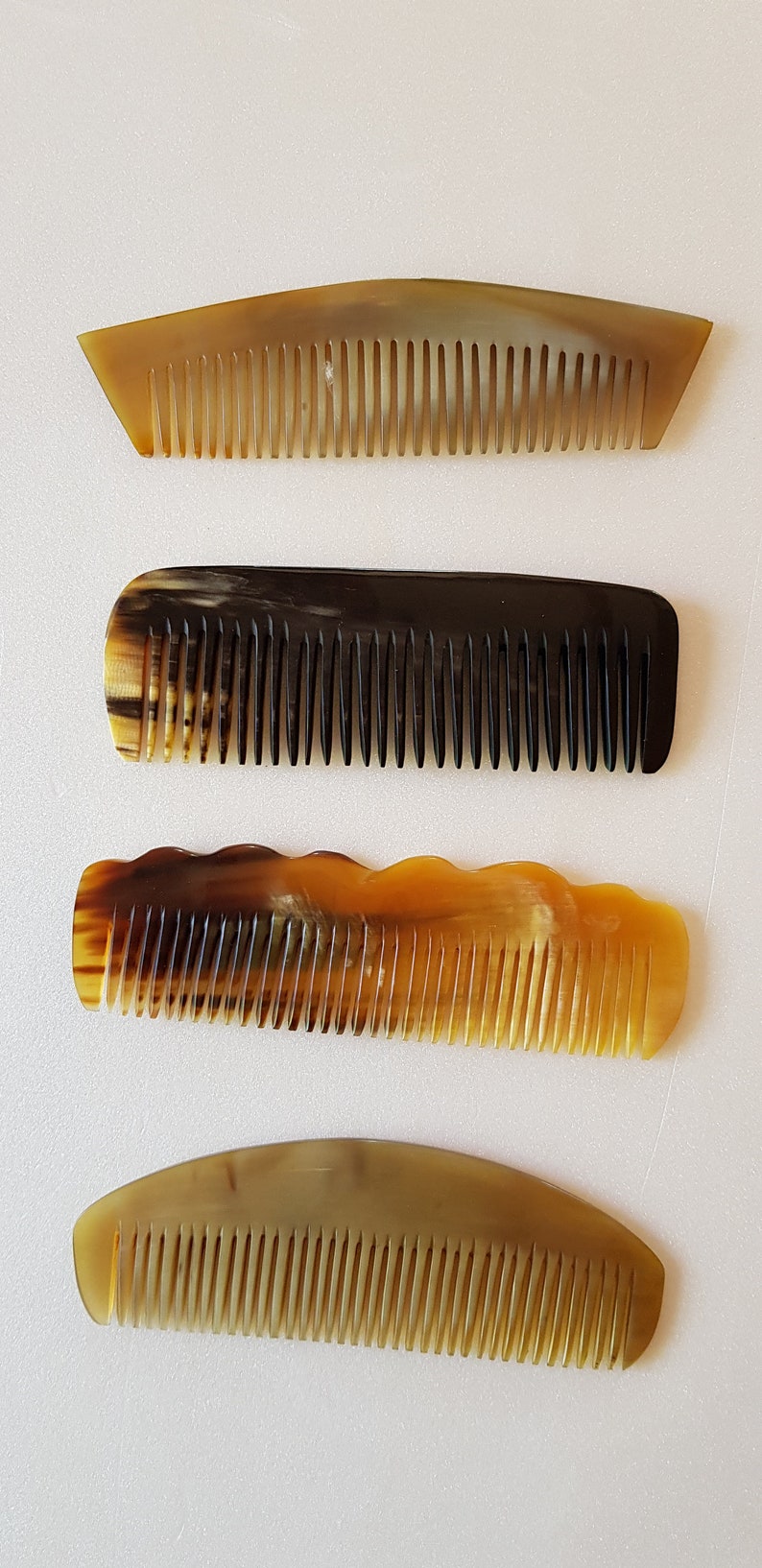 HORN COMBS image 1