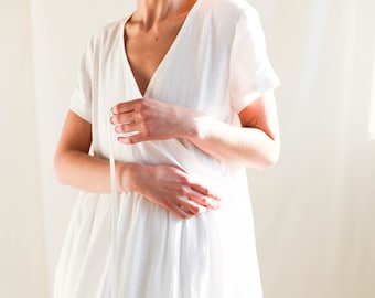 Weißes Leinen-Wickelkleid, Midi-Leinen-V-Ausschnitt-Kleid, lockeres Leinenkleid, Geschenk für Sie