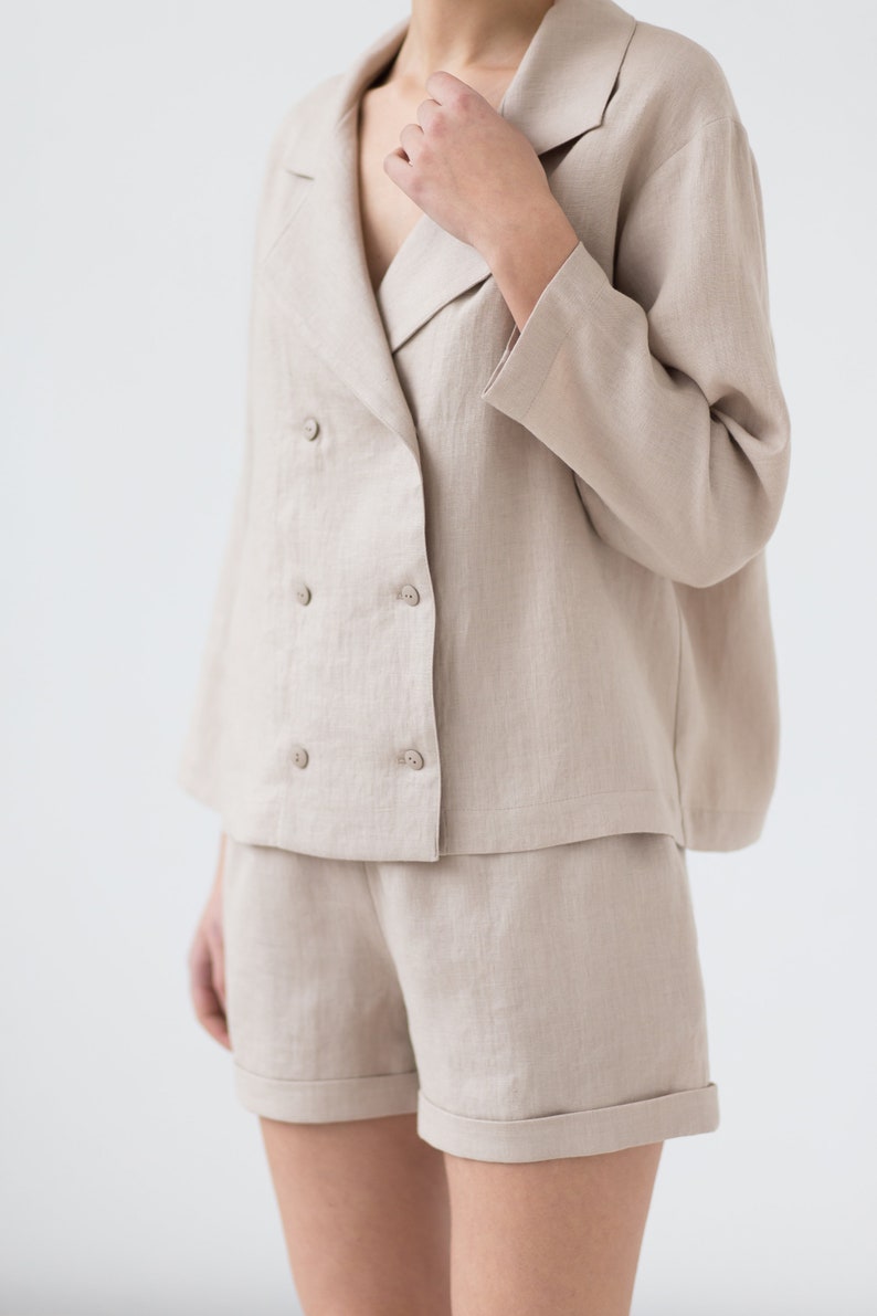 Women's linen 2 piece suit / Double faced jacket / Elastic waist band shorts / ManInTheStudio image 4