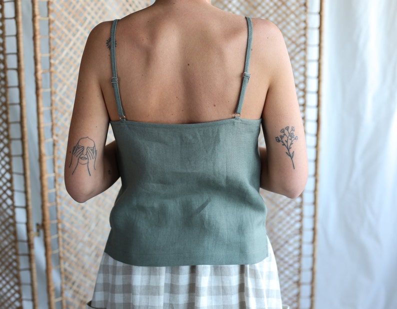 Sleeveless hunter green linen slip top / MITS image 3