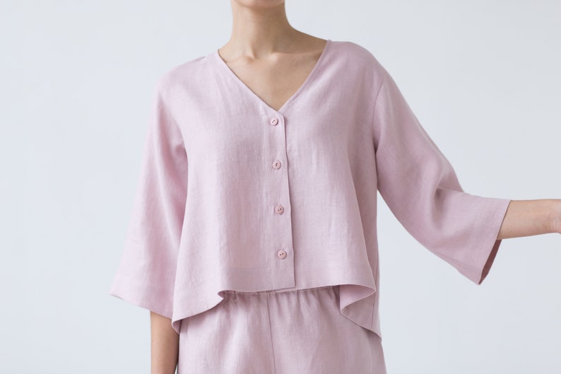 Soft linen V-neck oversized top / MITS image 6