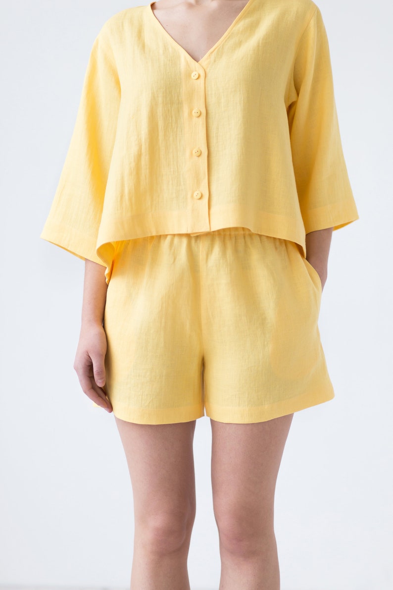 Ready to ship / Linen loose fitting summer shorts / MITS image 1