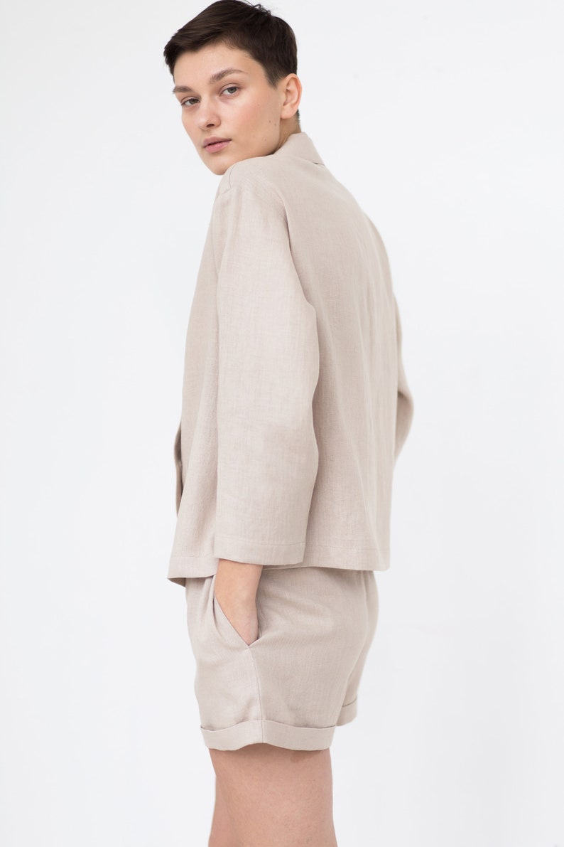 Women's linen 2 piece suit / Double faced jacket / Elastic waist band shorts / ManInTheStudio image 9
