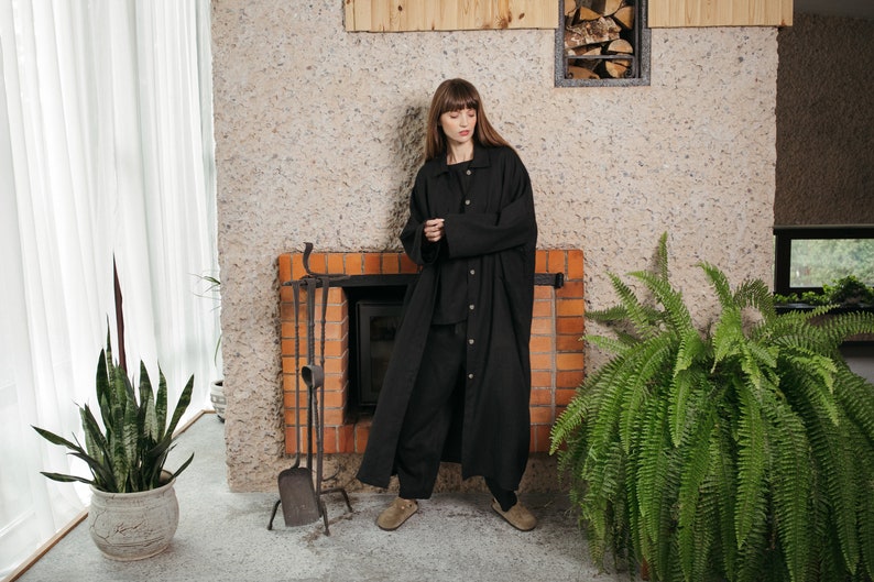 Black linen oversized coat / Long linen coat image 4