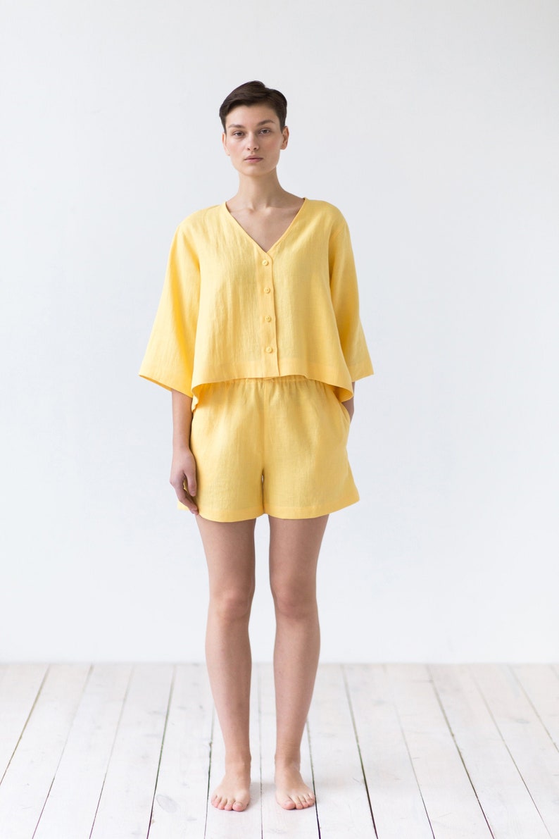 Ready to ship / Linen loose fitting summer shorts / MITS image 2