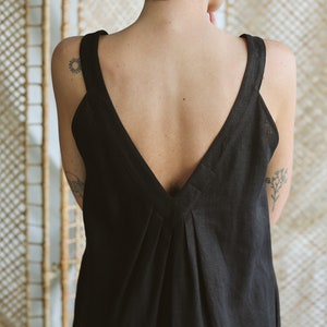 Black deep V-neck sleeveless dress / ManInTheStudio image 3