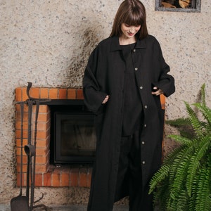 Black linen oversized coat / Long linen coat image 2