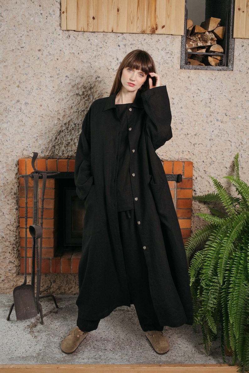 Black linen oversized coat / Long linen coat