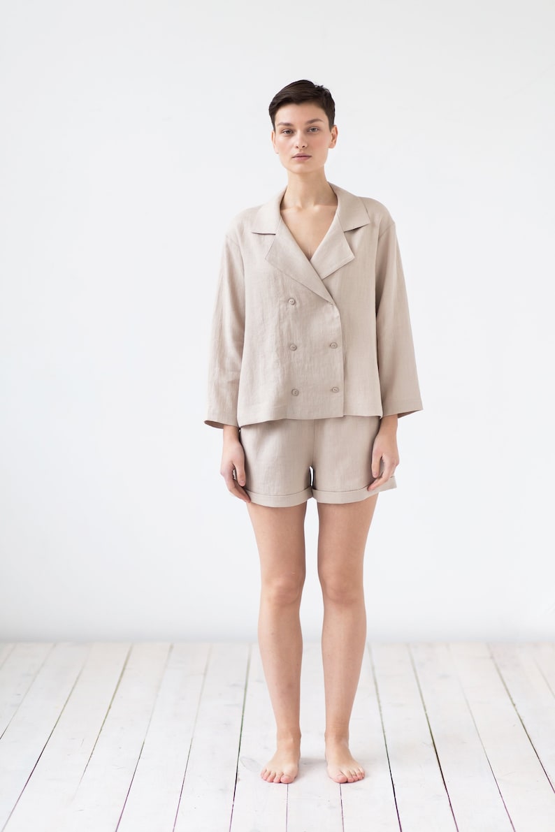 Women's linen 2 piece suit / Double faced jacket / Elastic waist band shorts / ManInTheStudio image 2