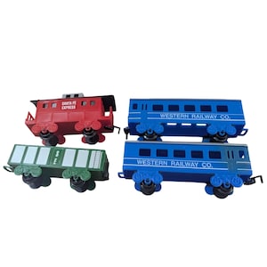 Vintage Western Railway Co. & Santa Fe Express Train Cars Set Of 4 Plastic Toy
