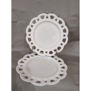 Hazel Atlas lace edge salad plate set o2 milk glass  white  8.5 in