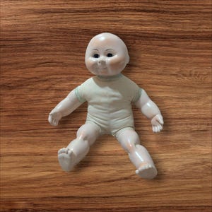Vintage  Baby Doll Blue Eyes & Painted Features 16&quot;Porcelain ceramic Cloth