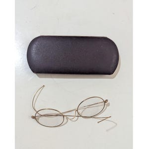Antique Wire Rim Glasses Oval Spectacles with Original C.W. Bailey M.D. Case
