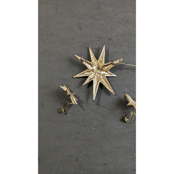 Vintage Pegasus Coro Gold Tone Star. brooch pin c… - image 4