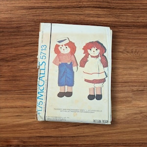 McCalls 5713 Raggedy Ann & Andy Stuffed Doll Pattern 15&quot; 1977 r