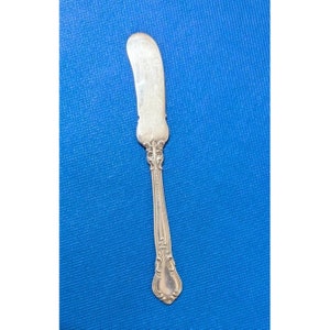 Gorham Sterling Chantilly  Flat Handle Butter Spreader 5 7/8 in