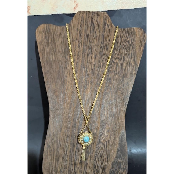 Baroness Vintage Pendant Watch Necklace Gold-Tone Chain & Tassel Estate Jewelry