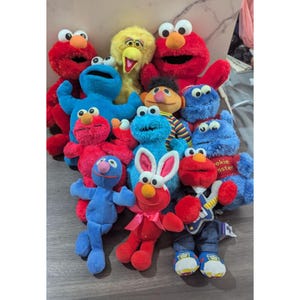 Sesame Street Plush Toys Lot  Elmo Cookie Big Bird & More as is stuffed animal