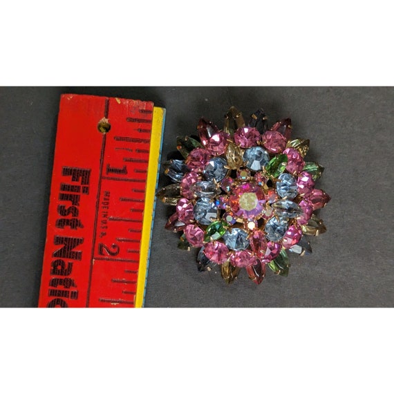 Vintage pink rhinestone designer brooch unsigned … - image 6