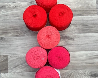 Hilo reciclado de camisetas: Hilo tipo espagueti de tela rosa/rojo/salmón (164 yardas)