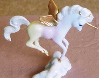 Unicorn Figurine Pegasus Franklin Mint “Wings of Love”  Rainbow – Rare - Retired