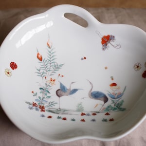 Royal Limoge Authentic Reproduction Porcelain Dish. Kakiemon Pattern