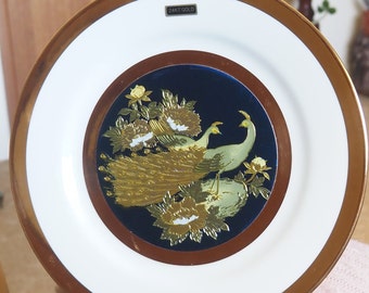 Fabulous Collectable Keito Chokin Plate 24K with Gold Peacocks. Beautiful Plate .