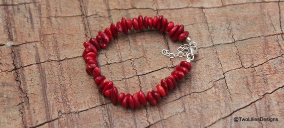 Bracelet de cheville fantaisie en boules de corail rouge et argent