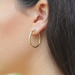 Gold Hoop Earrings, 14K Gold Filled Circle Hoops, 28mm Medium Gold Gypsy Earring, Simple Hoop, Minimal Hoops Jewelry, Medium Gold Hoops Gift image 4